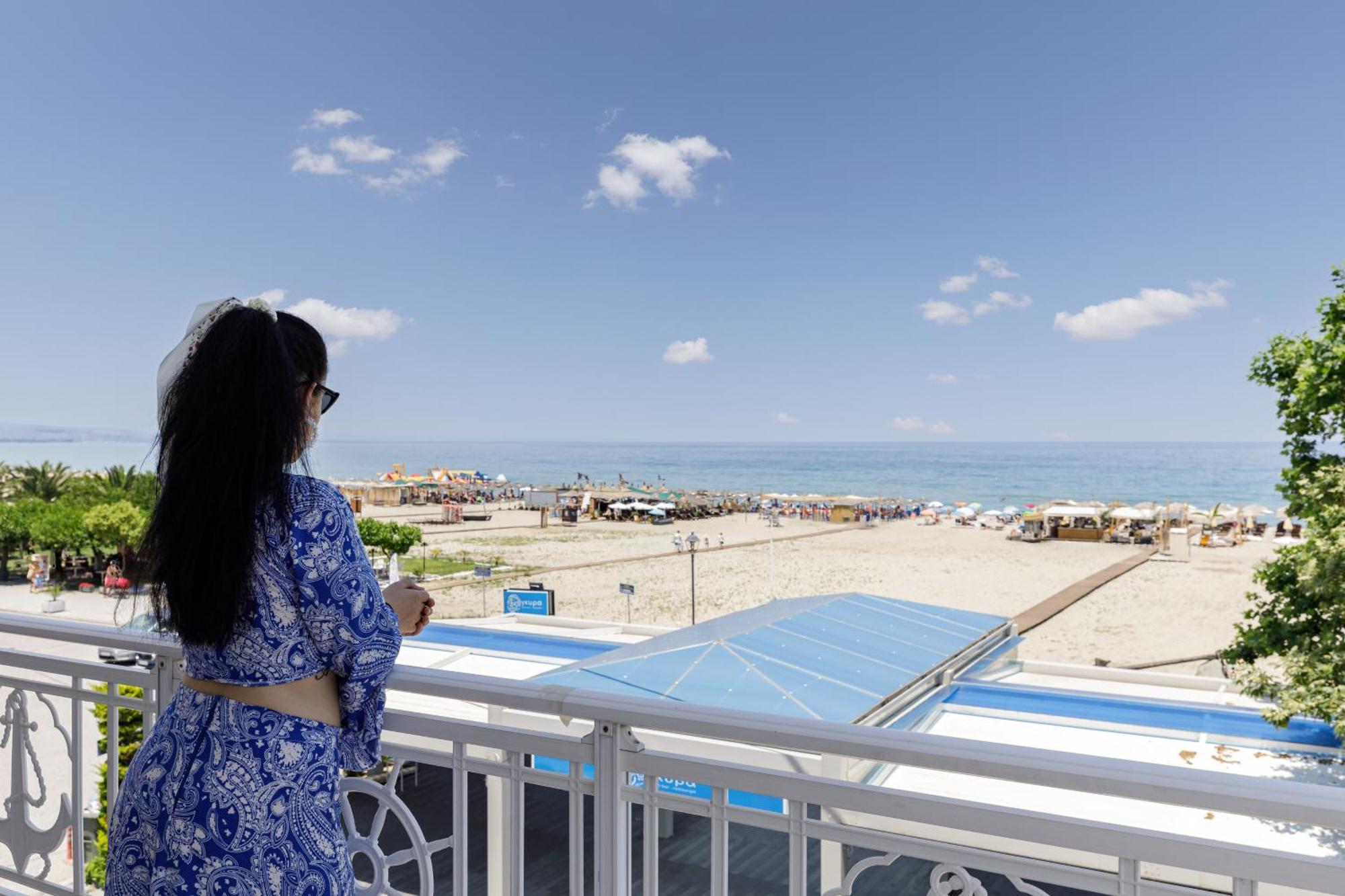 Agyra Seaview Hotel By Panel Hospitality Neoi Poroi Bagian luar foto