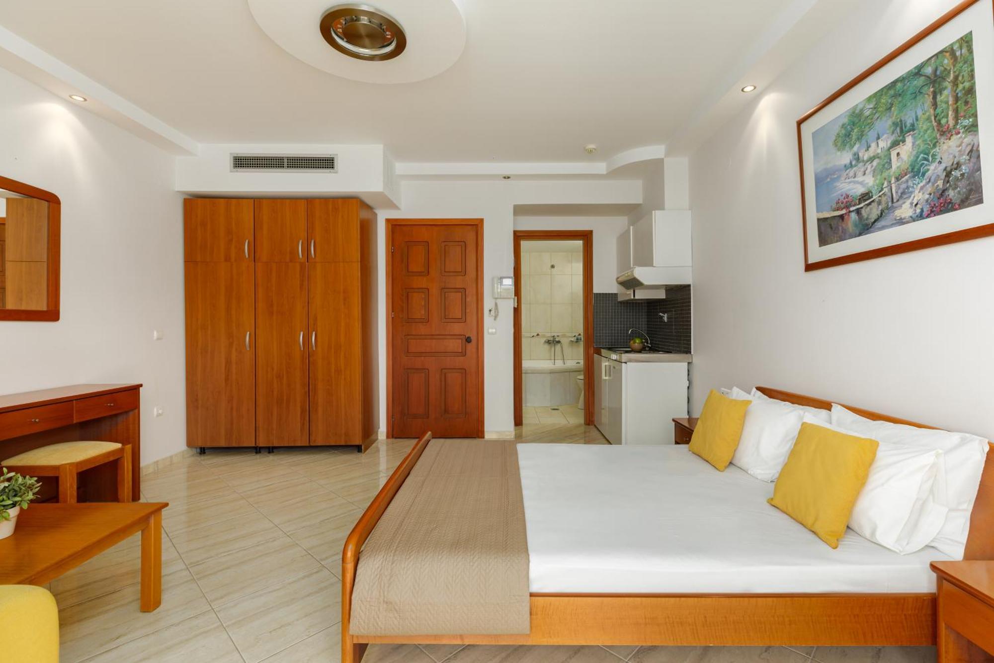Agyra Seaview Hotel By Panel Hospitality Neoi Poroi Bagian luar foto